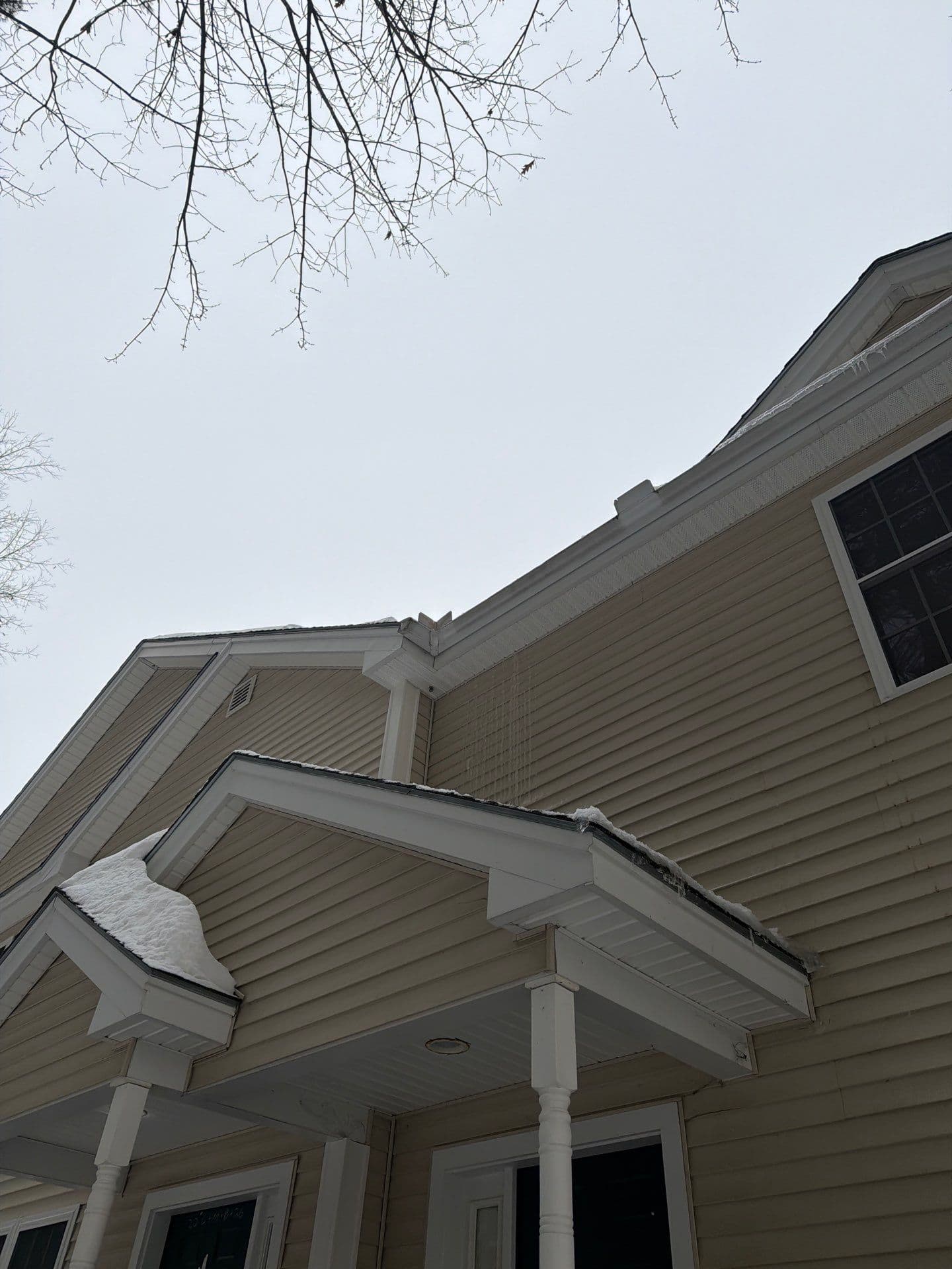 Ice Dam Removal at Nashua Condos image