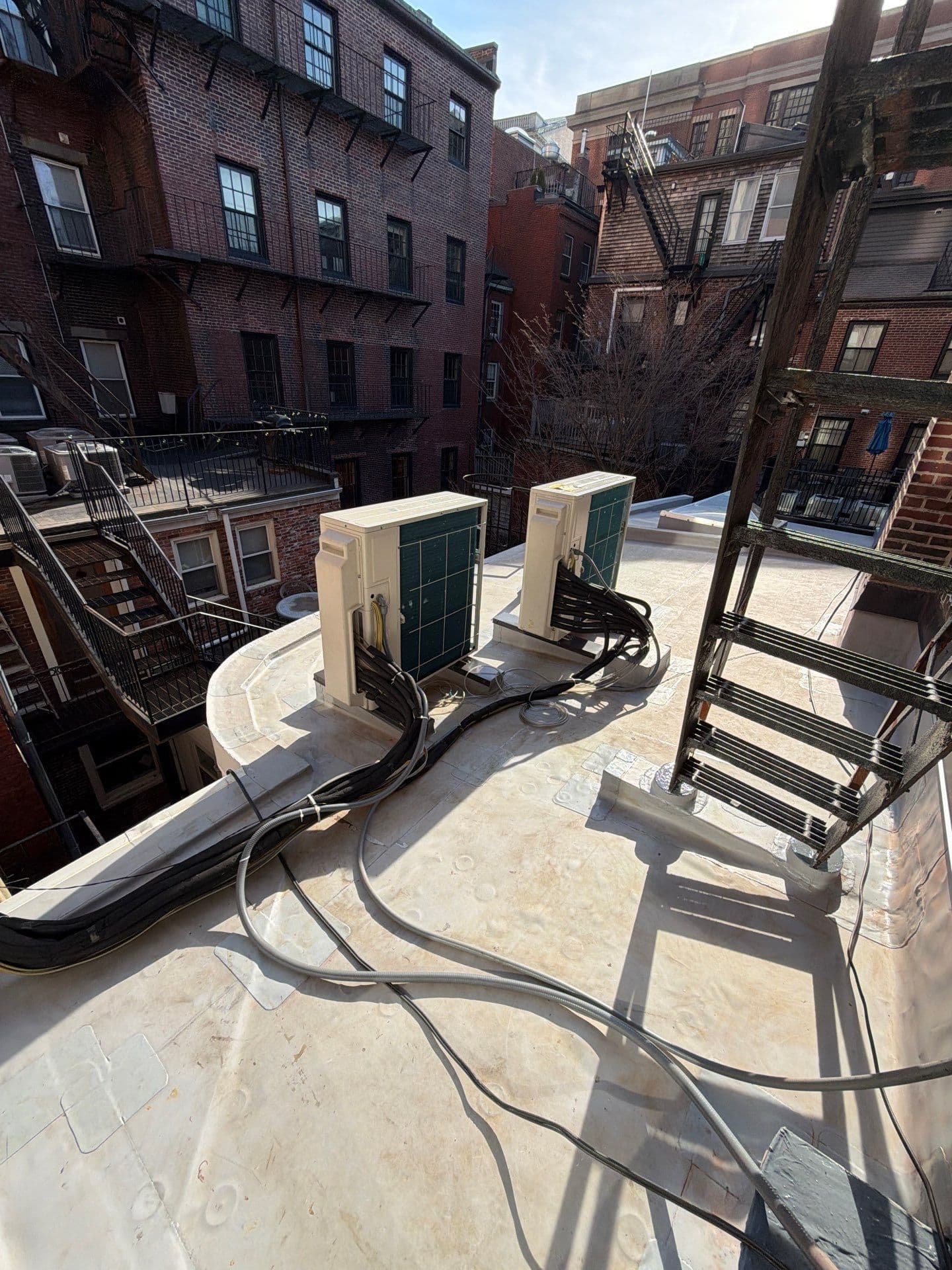 Gallery photos for 060 TPO Membrane Commercial Roof Installation in Boston: Image #1