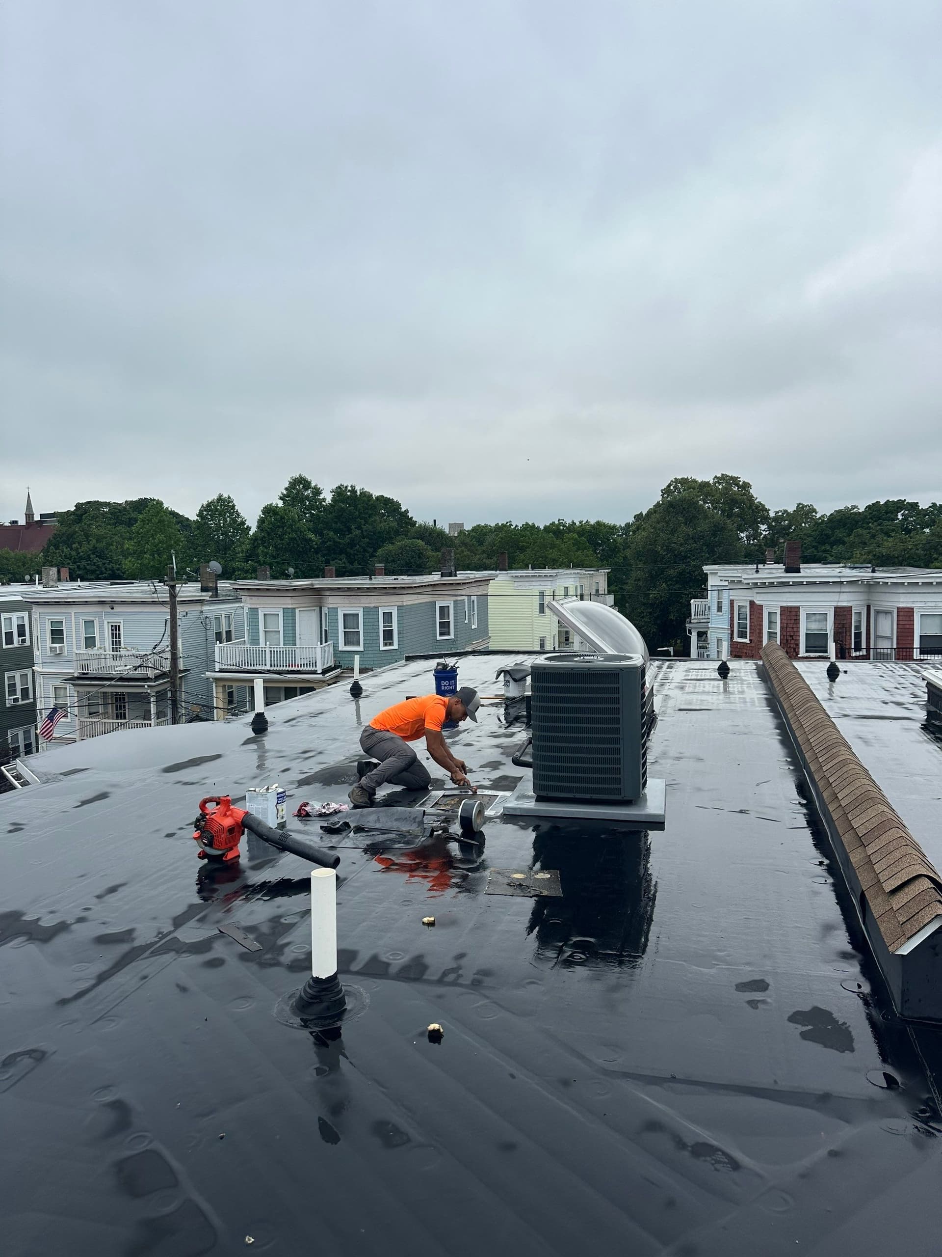Commercial Roof Emergency Response Across New England image